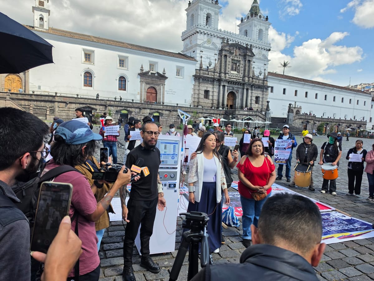 Quito: pacientes renales protestaron por falta de tratamientos