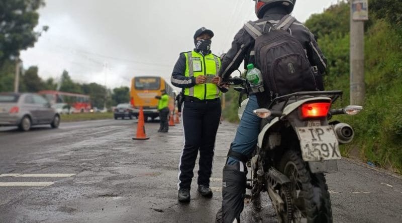 Pilas conductores: 8 motos retenidas en control de AMT