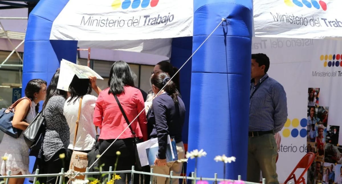 ¿Busca trabajo? Una feria en Quito ofrece más de 3 mil vacantes