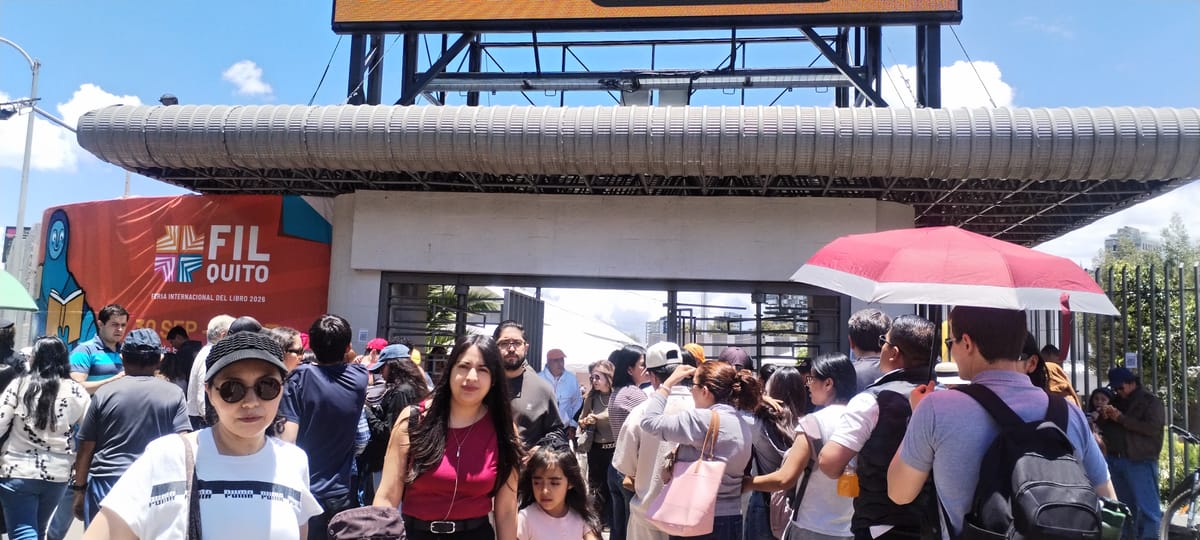 La Feria del Libro también tiene charlas, homenajes y teatro