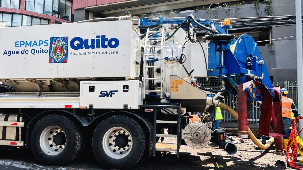 Seis sectores del norte de Quito esperan restablecimiento del agua