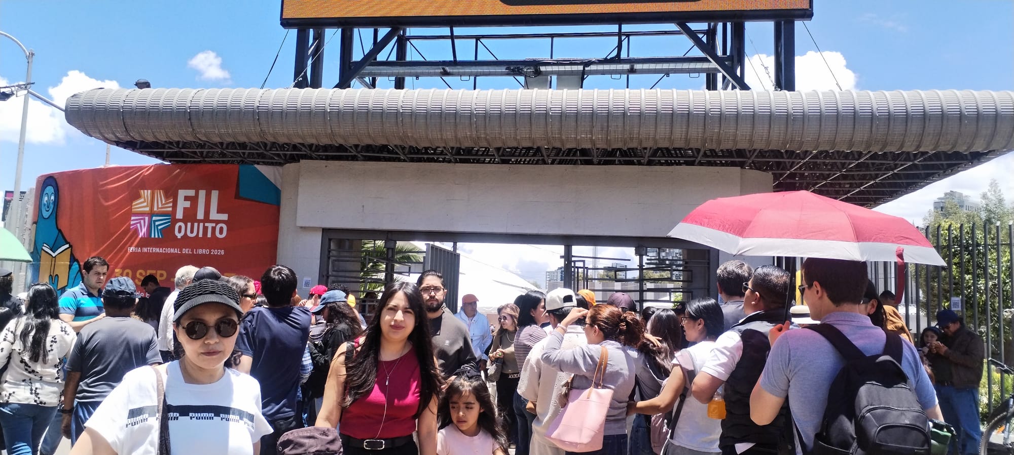 La Feria del Libro también tiene charlas, homenajes y teatro