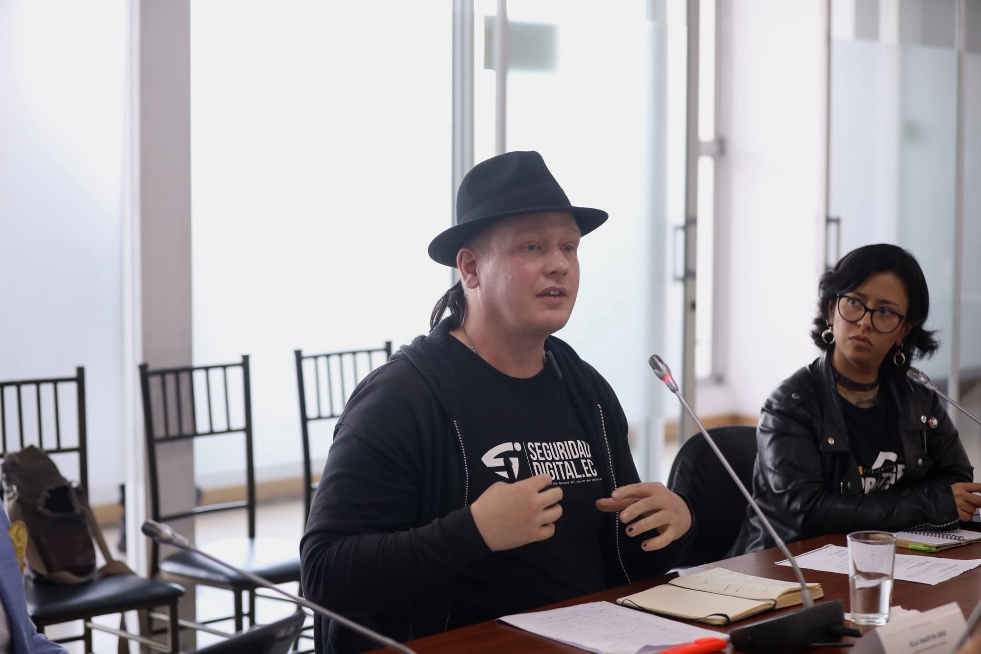 El ciberactivista Ola Bini presentó un recurso legal tras ser retenido en Quito